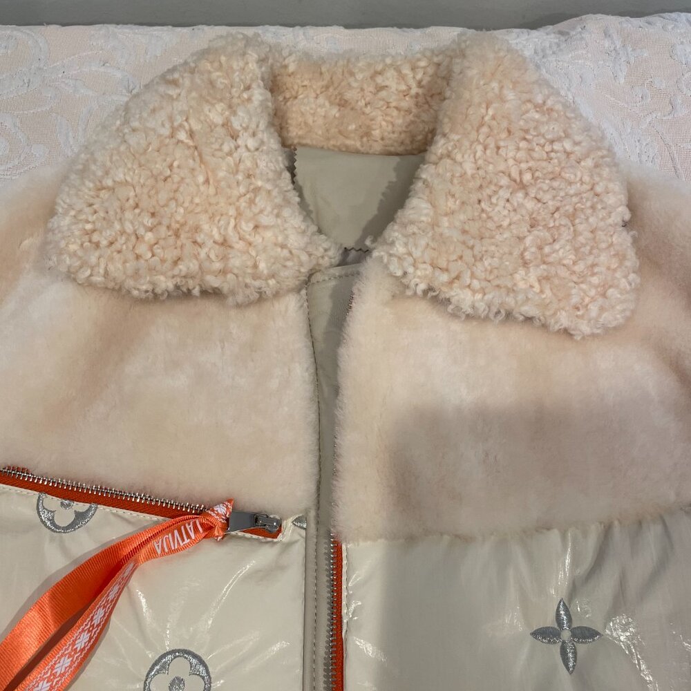 Monogram Winter Puffer Jacket Size M - image 4